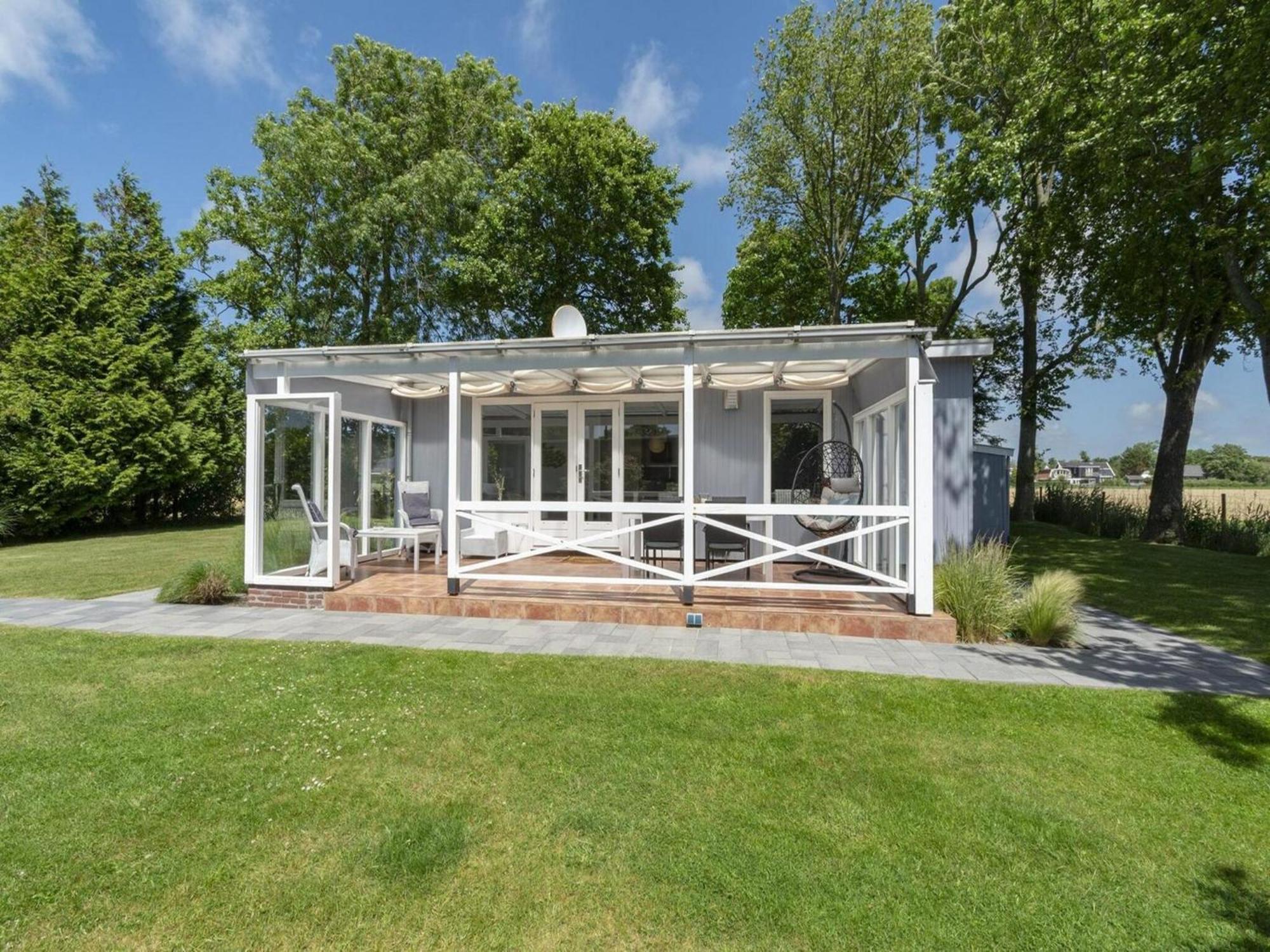 Modern Holiday Home With Large Garden Sint Maartensvlotbrug Extérieur photo